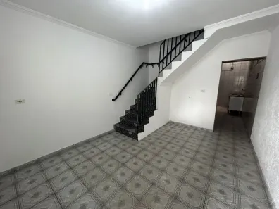 Sobrado com 2 Quartos para alugar, 100m² no Casa Grande, Diadema
