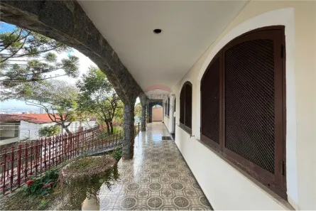 Casa com 5 Quartos para alugar, 460m² no Mangabeiras, Belo Horizonte