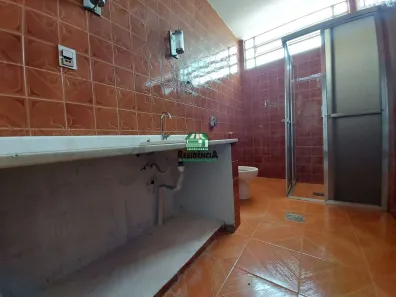 Sala Comercial para alugar, 376m² no Centro, Anápolis