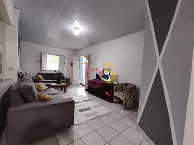 Casa com 4 Quartos à venda, 97m² no , 