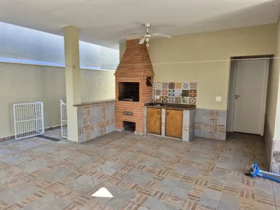 Casa de Condomínio com 4 Quartos para alugar, 380m² no Vila Costa, Taubaté