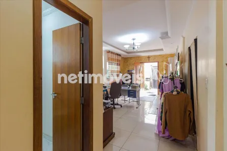 Casa com 6 Quartos para alugar, 460m² no Santa Rosa, Belo Horizonte