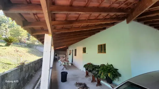 Fazenda/Sítio com 3 Quartos à venda, 208m² no Centro, Biritiba Mirim