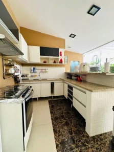 Casa de Condomínio com 5 Quartos à venda, 254m² no Centro, Manaus