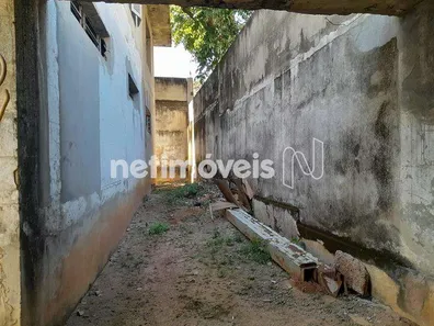 Casa com 6 Quartos à venda, 300m² no São Lucas, Belo Horizonte