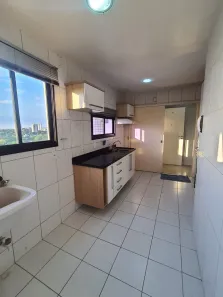 Apartamento com 3 Quartos para alugar, 80m² no Nossa Senhora das Graças, Manaus