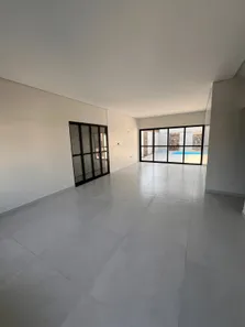 Sobrado com 3 Quartos à venda, 155m² no , Matinhos