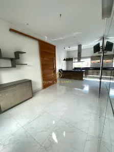 Casa de Condomínio com 3 Quartos para venda ou aluguel, 190m² no Residencial Condomínio Jardim Veneza, Senador Canedo