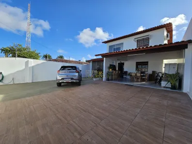 Casa com 4 Quartos à venda, 213m² no Pitanguinha, Maceió