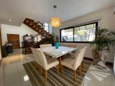 Casa de Condomínio com 3 Quartos à venda, 225m² no Castelo, Tremembé