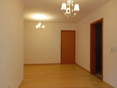 Apartamento com 2 Quartos para alugar, 74m² no Nogueira, Petrópolis