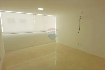 Sala Comercial para alugar, 24m² no Graça, Salvador