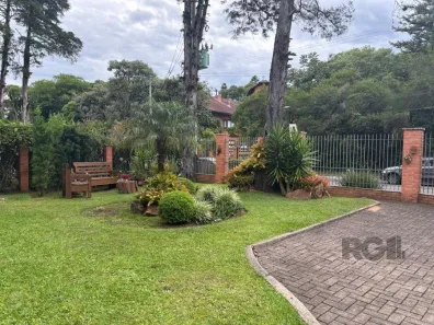 Casa de Condomínio com 2 Quartos à venda, 74m² no Planalto, Gramado