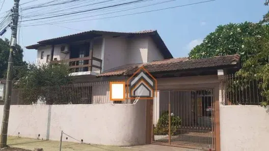Sobrado com 3 Quartos à venda, 200m² no Tarumã, Viamão