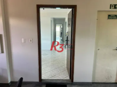 Sala Comercial para alugar, 113m² no Gonzaga, Santos