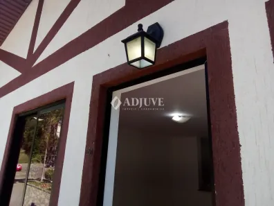 Apartamento com 1 Quarto para alugar, 35m² no Samambaia, Petrópolis