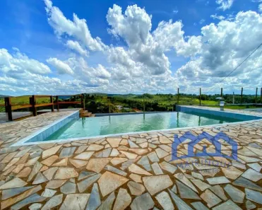 Fazenda/Sítio com 4 Quartos à venda, 1000m² no , Mairinque