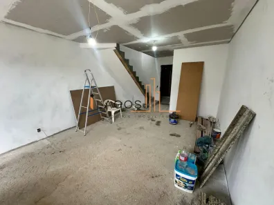 Casa de Condomínio com 2 Quartos à venda, 90m² no Palmeiras, Cabo Frio