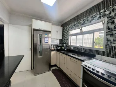 Apartamento com 2 Quartos à venda, 90m² no Vila Alzira, Guarujá