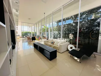 Casa de Condomínio com 4 Quartos à venda, 220m² no Jardins Verona, Goiânia