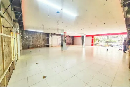 Imóvel Comercial para alugar, 334m² no Ondina, Salvador