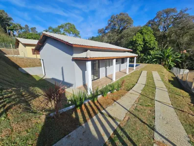 Fazenda/Sítio com 3 Quartos à venda, 1000m² no , Mairinque