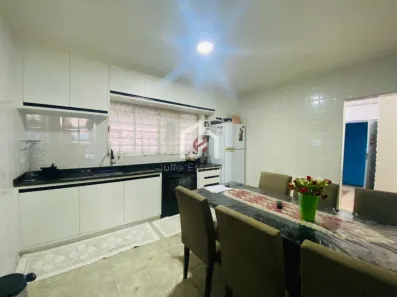 Casa com 3 Quartos à venda, 150m² no Jardim Califórnia, Taubaté