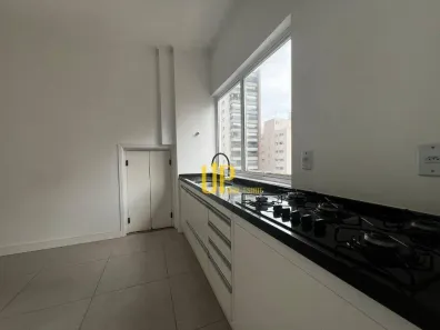 Apartamento com 3 Quartos para alugar, 278m² no Comércio, Salvador