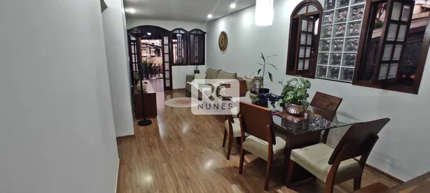 Casa com 3 Quartos para alugar, 264m² no Estrela do Oriente, Belo Horizonte
