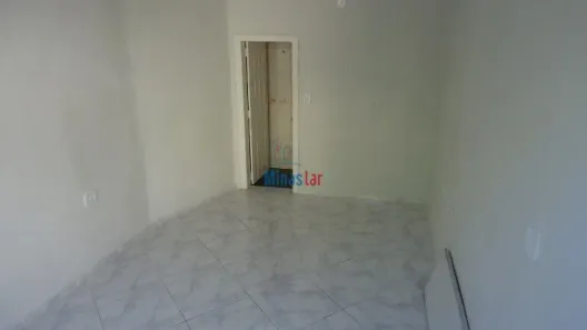 Ponto Comercial para alugar, 15m² no Santa Tereza, Belo Horizonte