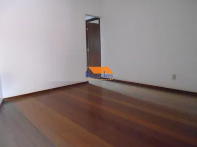 Casa com 4 Quartos à venda, 200m² no Jardim São José, Belo Horizonte