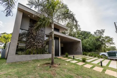 Casa de Condomínio com 3 Quartos para alugar, 157m² no Ninho Verde II, Pardinho