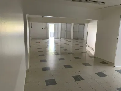 Prédio Comercial para venda ou aluguel, 1000m² no Ondina, Salvador