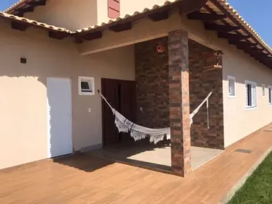 Fazenda/Sítio com 3 Quartos à venda, 240m² no , Guapó