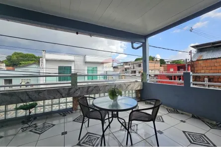 Casa com 3 Quartos à venda, 217m² no Santo Antônio, Manaus