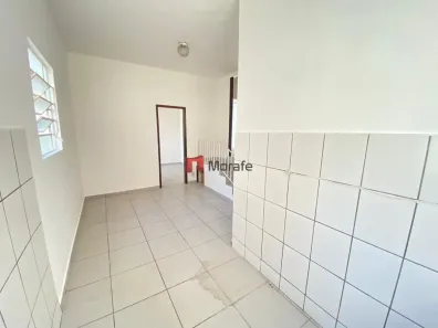 Casa com 2 Quartos para alugar, 70m² no Monsenhor Messias, Belo Horizonte