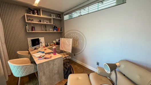 Casa de Condomínio com 4 Quartos à venda, 300m² no Adrianópolis, Manaus
