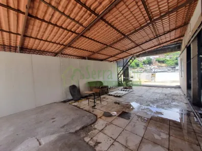 Ponto Comercial para alugar, 100m² no Cascatinha, Petrópolis