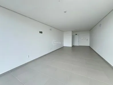 Sala Comercial para alugar, 46m² no Desvio Rizzo, Caxias do Sul