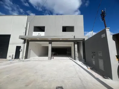 Sala Comercial para alugar, 206m² no Residencial Morada do Bosque, Senador Canedo