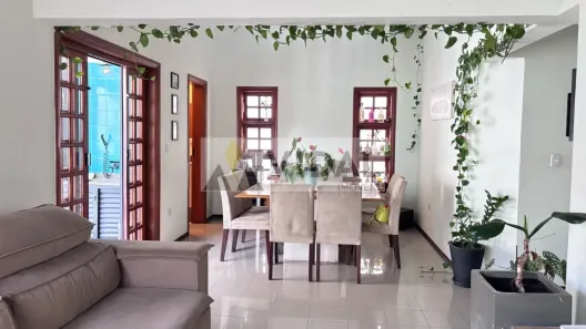 Casa de Condomínio com 4 Quartos para venda ou aluguel, 233m² no Granja Olga I, Sorocaba