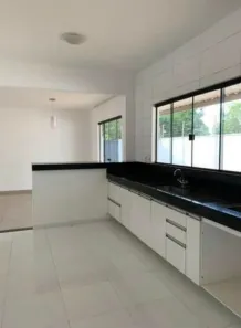 Casa de Condomínio com 3 Quartos para alugar, 150m² no Plano Diretor Norte, Palmas