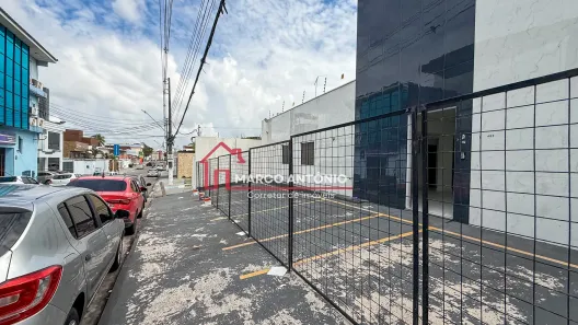 Casa com 11 Quartos à venda, 600m² no Nossa Senhora das Graças, Manaus