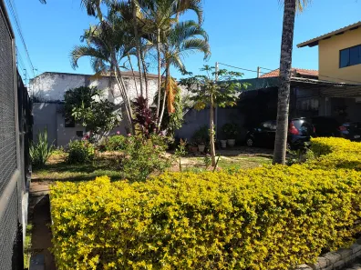 Casa de Condomínio com 6 Quartos à venda, 310m² no Setor Habitacional Arniqueira, Brasília