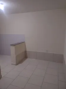 Kitnet com 1 Quarto para alugar, 40m² no Realengo, Rio de Janeiro