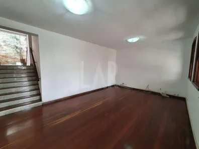 Casa com 5 Quartos para alugar, 270m² no São Pedro, Belo Horizonte