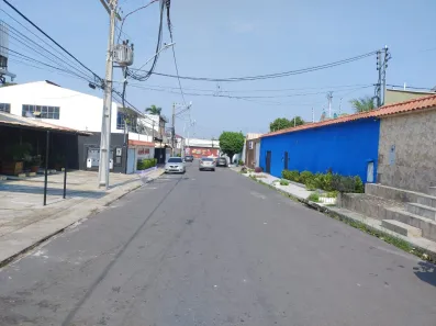 Casa com 6 Quartos à venda, 600m² no Parque 10 de Novembro, Manaus