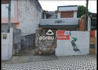 Casa com 4 Quartos à venda, 200m² no Petrópolis, Natal