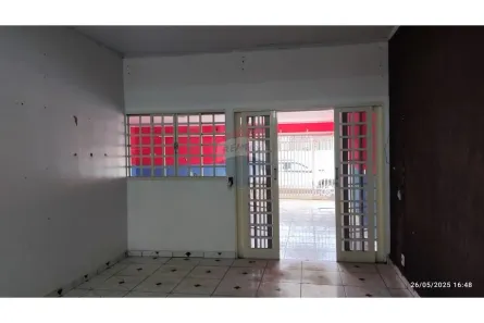 Casa com 2 Quartos à venda, 150m² no Setor Industrial, Brasília
