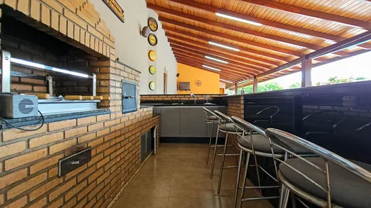 Sobrado com 5 Quartos à venda, 700m² no Setor Habitacional Arniqueira, Brasília